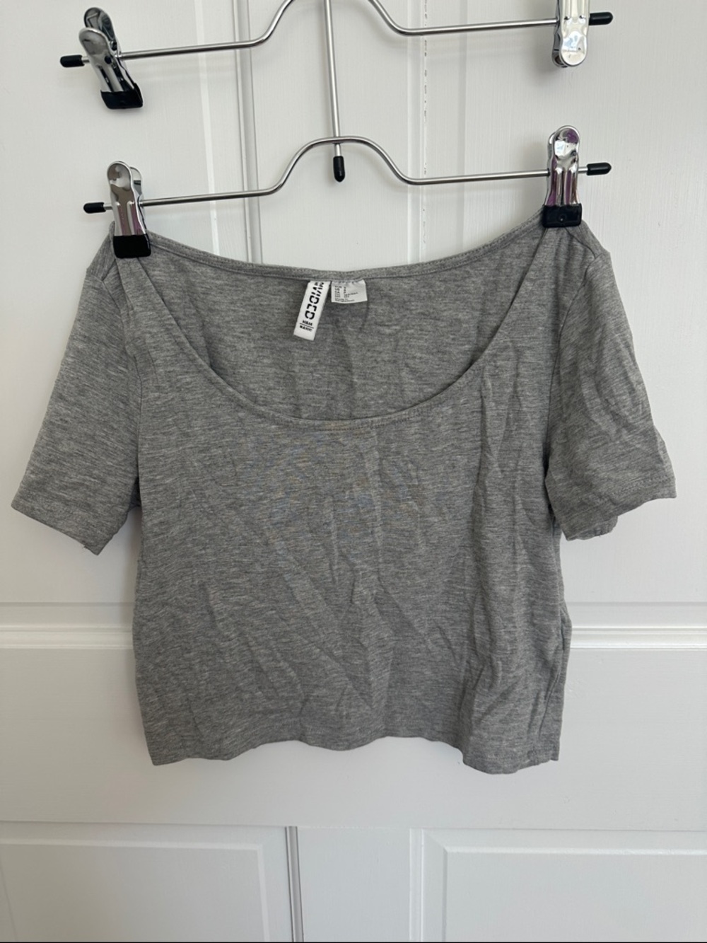 H&M Heather Gray Scoop Neck Crop Top
